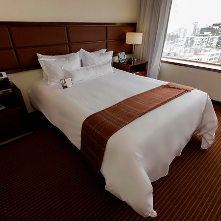 Casa Andina Premium Miraflores Lima Exterior photo A bed