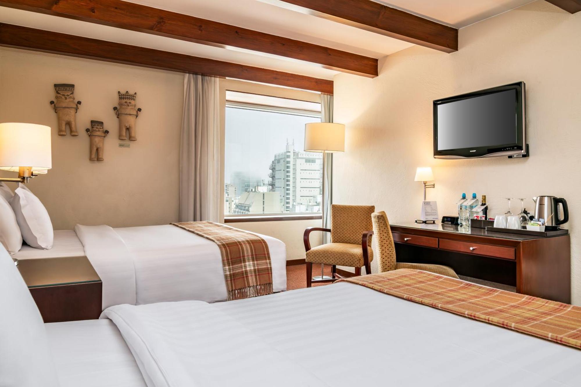 Casa Andina Premium Miraflores Lima Exterior photo A room at the hotel