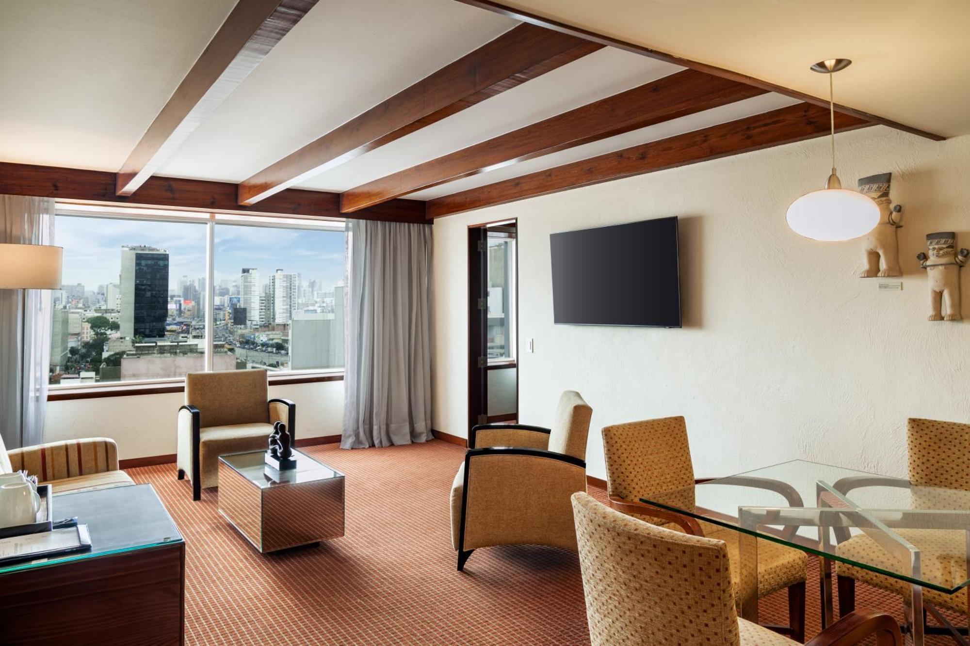 Casa Andina Premium Miraflores Lima Exterior photo Suite